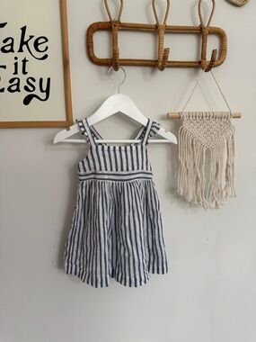 Baby GAP - 12-18m striped dress